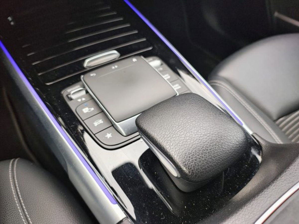 Mercedes-Benz GLB 200 d Automatic Sport Plus (14)