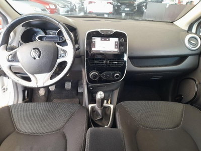 Renault Clio Sporter dCi 8V 90 CV Duel (10)