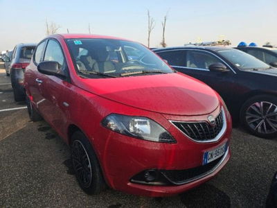 Lancia Ypsilon 1.0 FireFly 5 porte S&S Hybrid Gold Plus usata