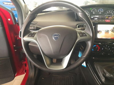 Lancia Ypsilon 1.0 FireFly 5 porte S&S Hybrid Ecochic Silver (9)