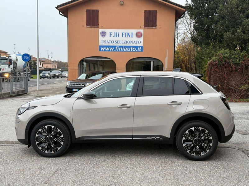 Fiat 600 1.2 hybrid La Prima 145cv auto