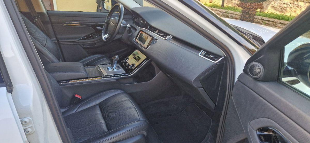 Land Rover Range Rover Evoque 2.0 eD4 5p. Pure (13)