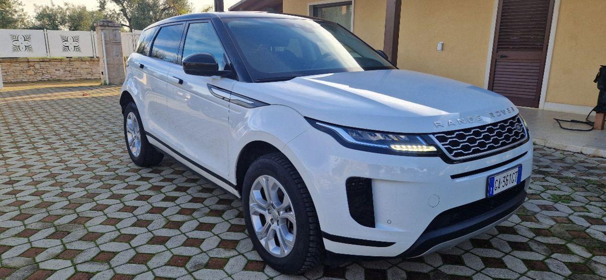Land Rover Range Rover Evoque 2.0 eD4 5p. Pure (3)