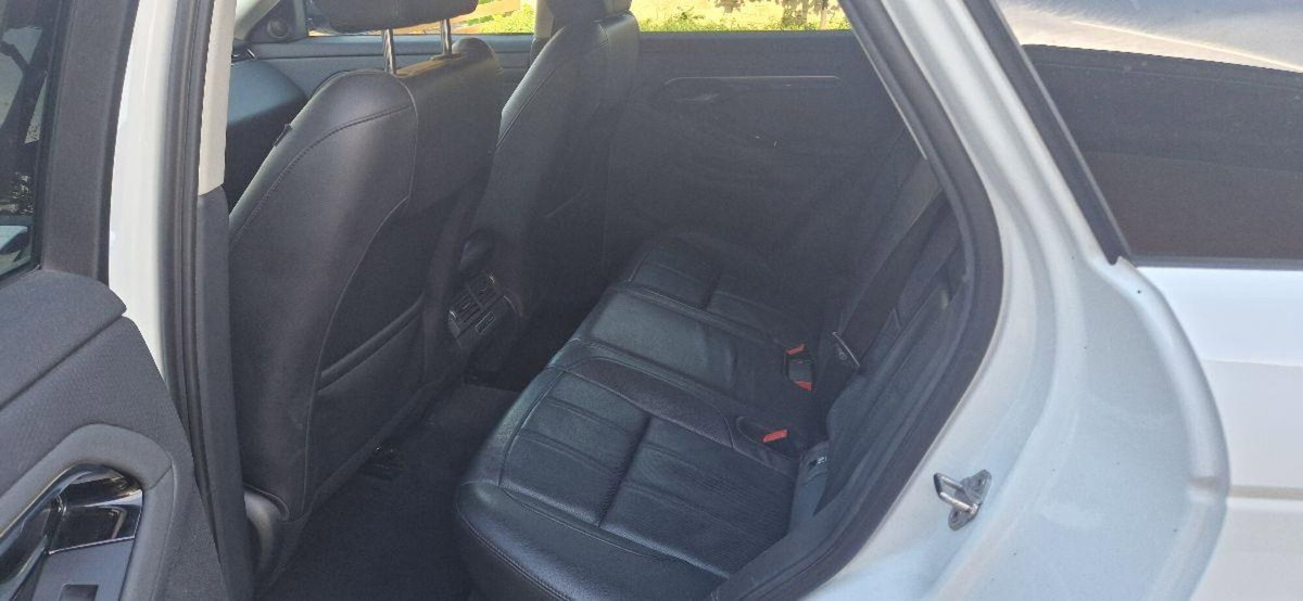 Land Rover Range Rover Evoque 2.0 eD4 5p. Pure (7)
