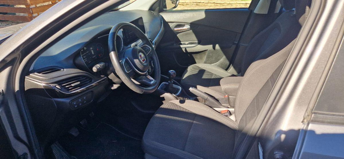 Fiat Tipo Station Wagon Tipo 1.6 Mjt S&S SW S-Design (5)