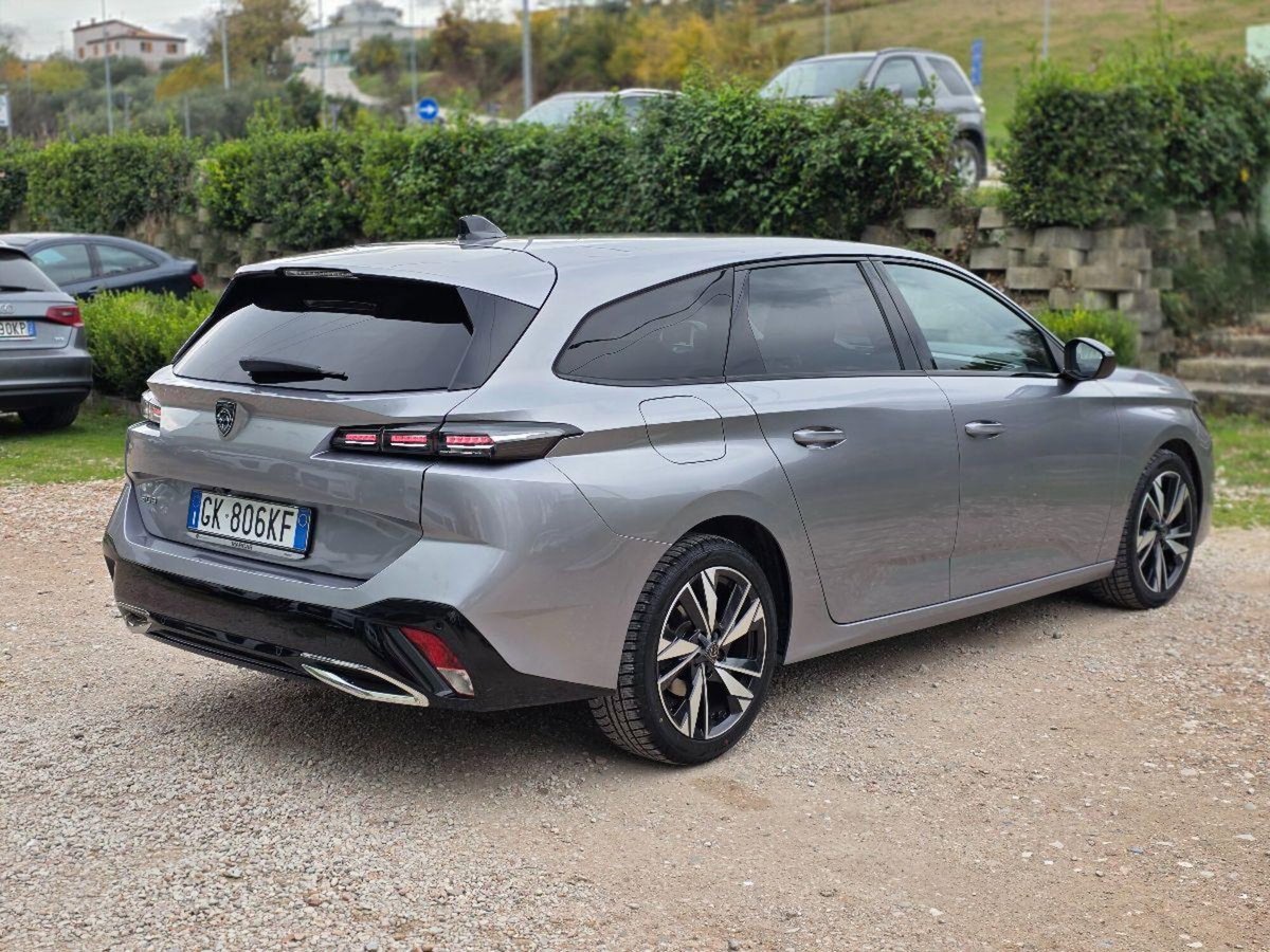 Peugeot 308 SW BlueHDi 130 S&S EAT8 Allure Pack (10)