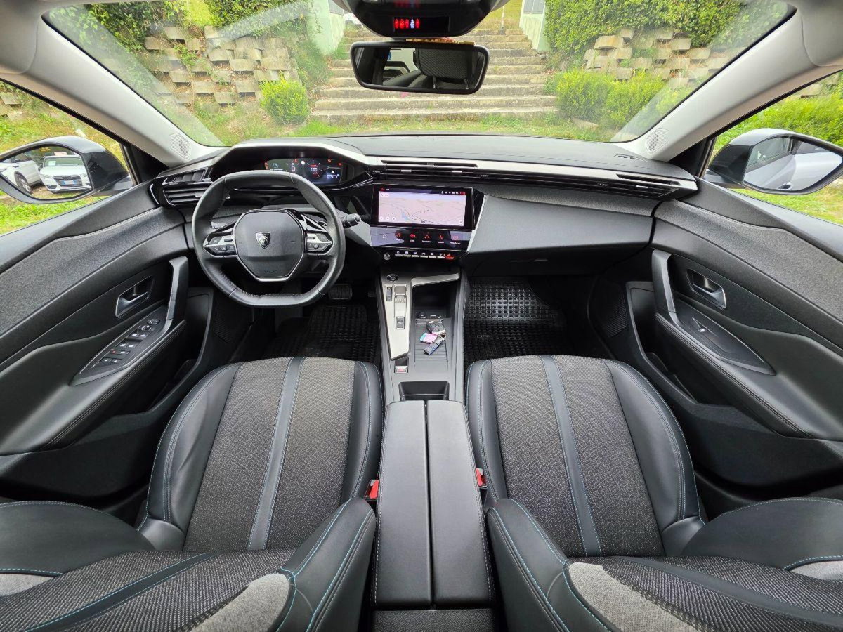Peugeot 308 SW BlueHDi 130 S&S EAT8 Allure Pack (15)