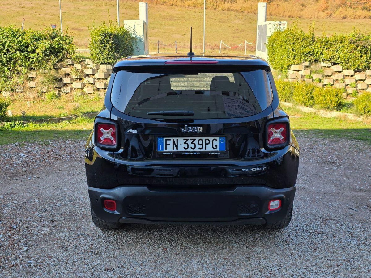 Jeep Renegade 1.6 E-TorQ EVO Sport (8)