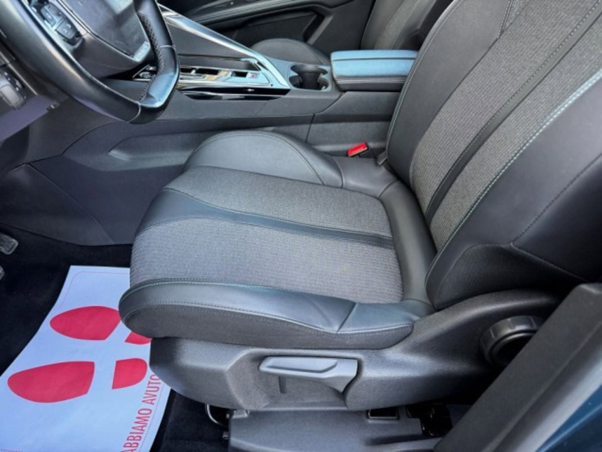 Peugeot 5008 1.5 bluehdi Allure Pack s&s 130cv eat8 (16)