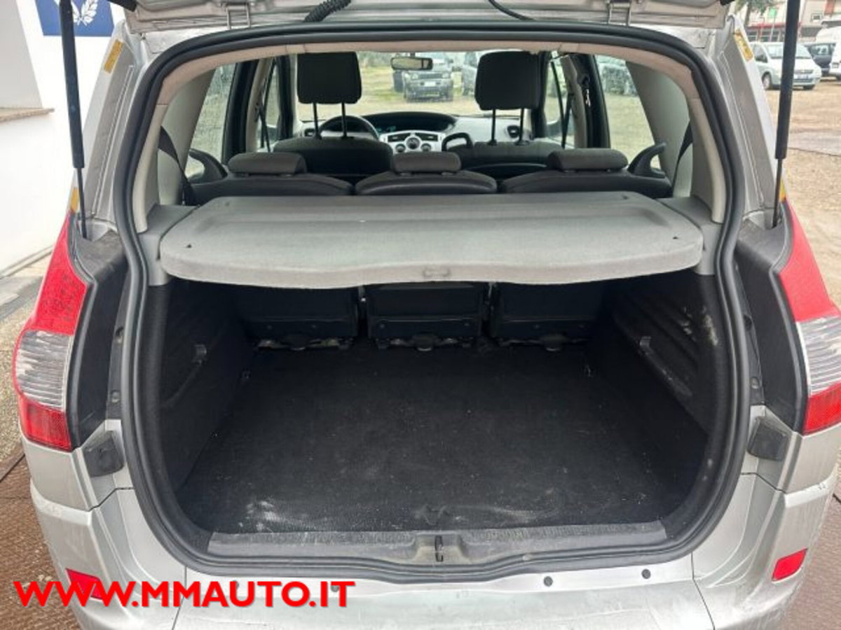 Renault Scenic E-Tech Electric 1.6 16V/105CV GPL Serie Speciale (12)