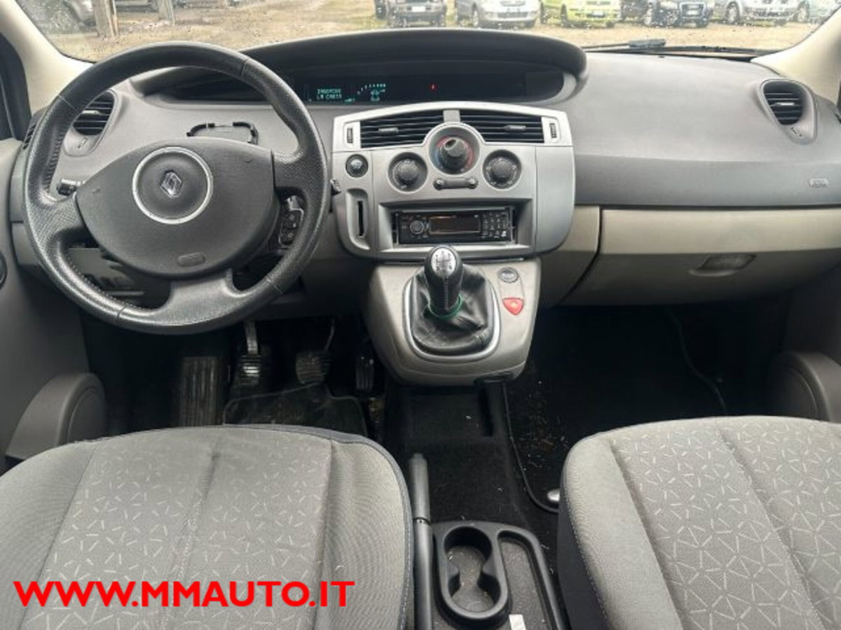 Renault Scenic E-Tech Electric 1.6 16V/105CV GPL Serie Speciale (16)