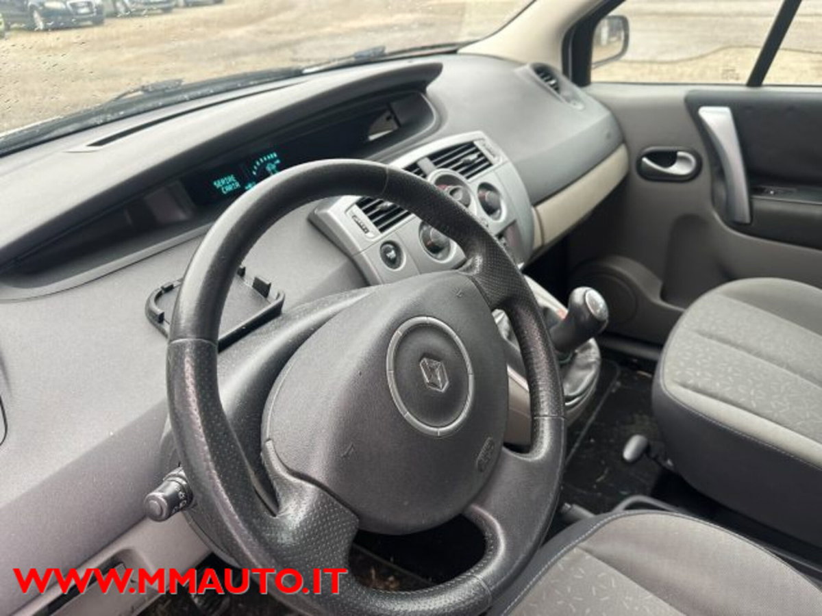 Renault Scenic E-Tech Electric 1.6 16V/105CV GPL Serie Speciale (6)