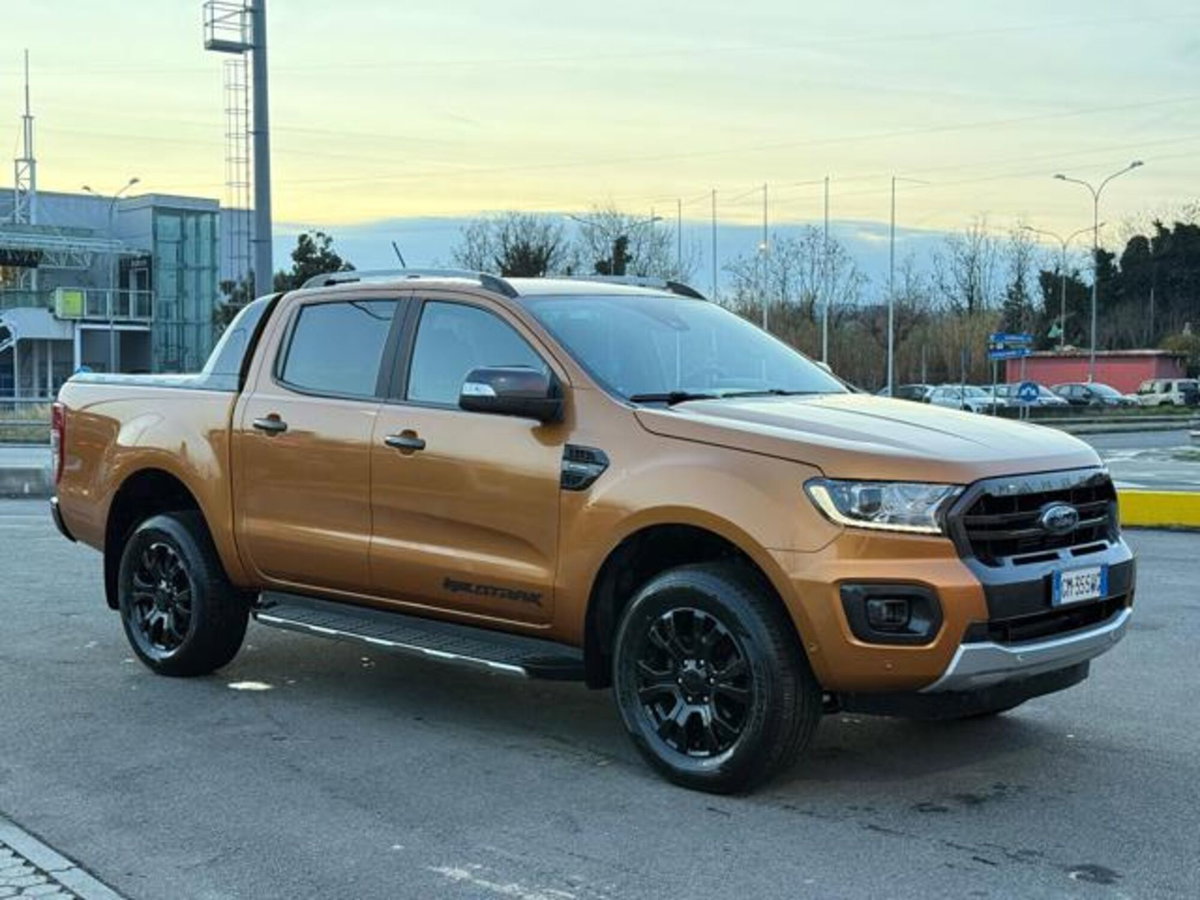 Ford Ranger Pick-up Ranger 2.0 ECOBLUE aut. 213 CV DC Wildtrak 5 posti (2)