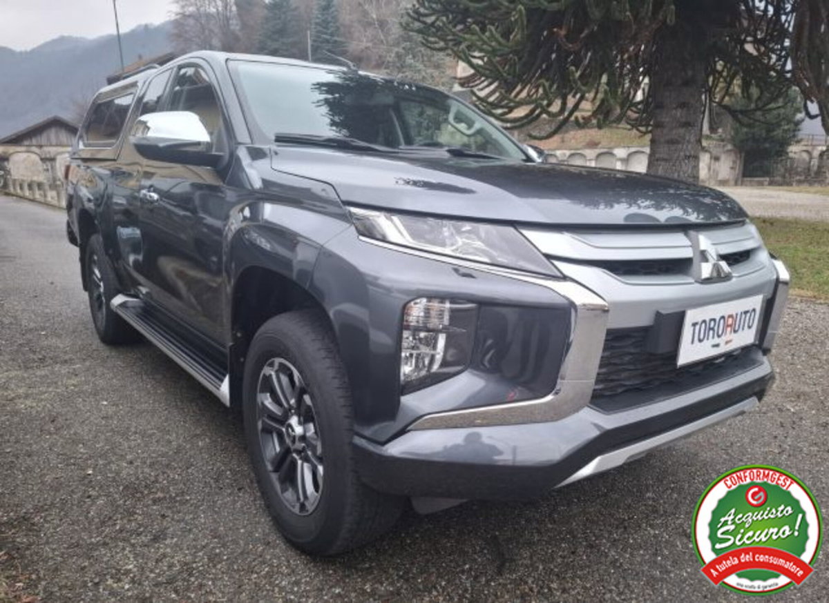 Mitsubishi L200 2.3 D Club Cab 4x4 Super Select Intense