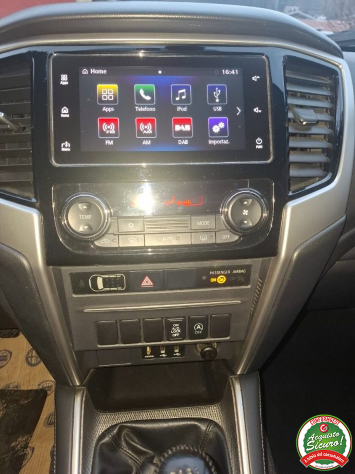 Mitsubishi L200 2.3 D Club Cab 4x4 Super Select Intense (13)
