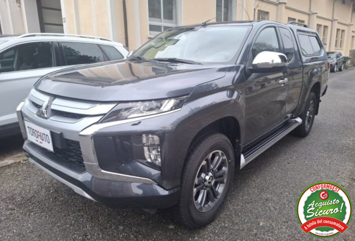 Mitsubishi L200 2.3 D Club Cab 4x4 Super Select Intense (3)