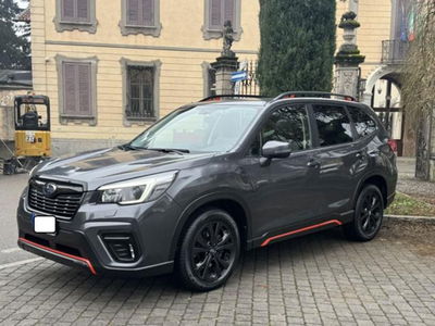 Subaru Forester 2.0 e-Boxer MHEV CVT Lineartronic 4dventure usata