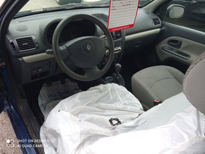 Renault Clio Storia 1.2 3 porte Dynamique (10)