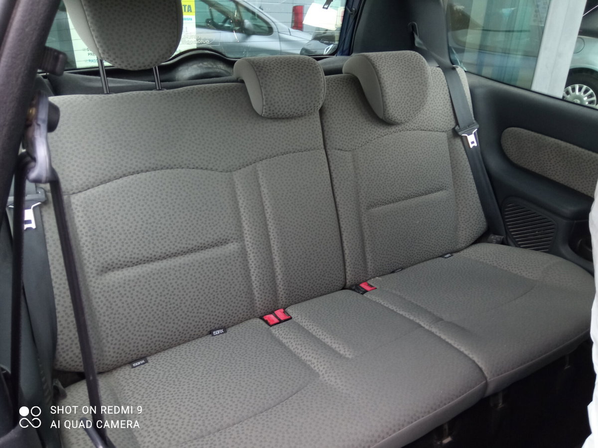 Renault Clio Storia 1.2 3 porte Dynamique (13)