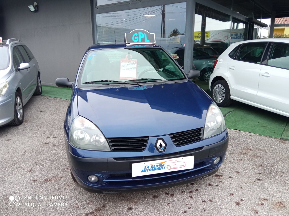 Renault Clio Storia 1.2 3 porte Dynamique (5)