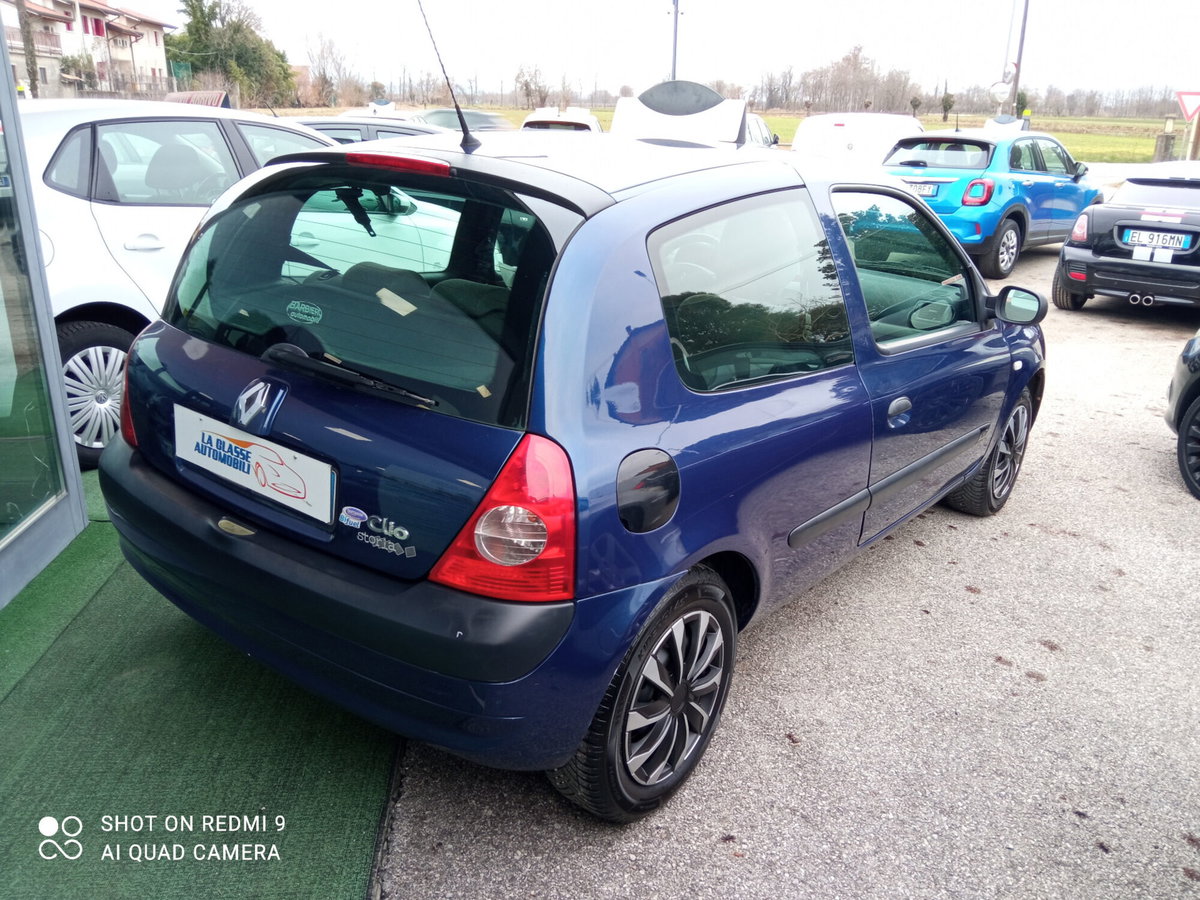 Renault Clio Storia 1.2 3 porte Dynamique (3)