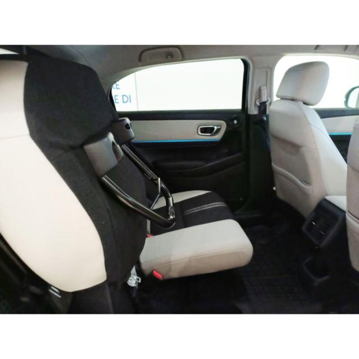 Honda HR-V 1.5 hev Advance Style Plus ecvt (3)