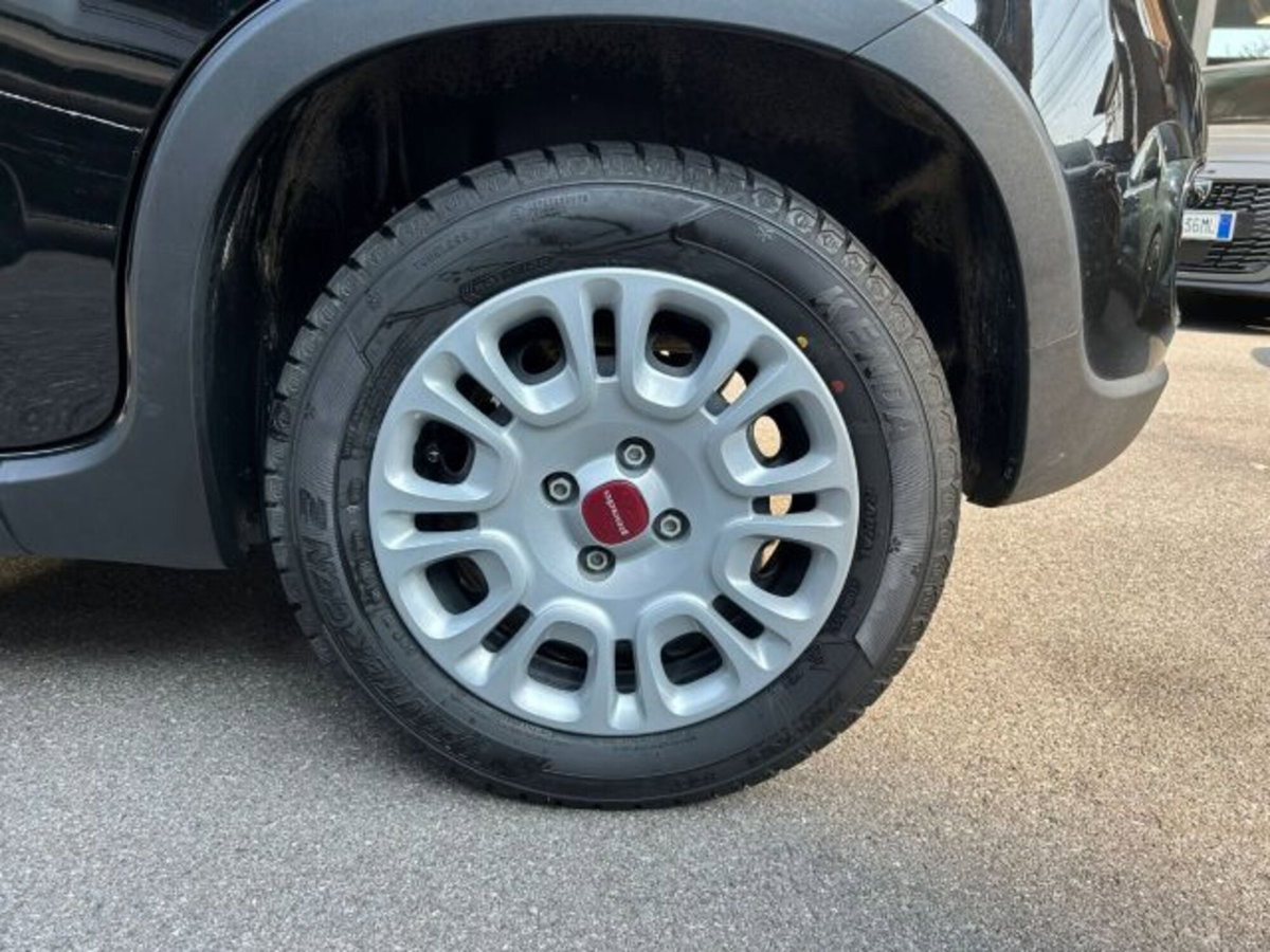 Fiat Panda 1.0 firefly hybrid s&s 70cv 5p.ti (13)