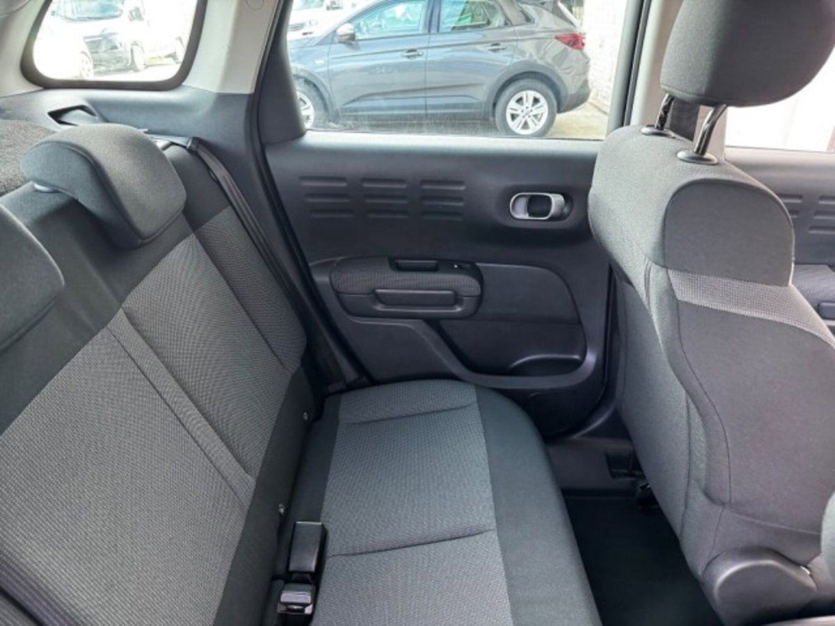 Citroen C3 Aircross PureTech 130 S&S EAT6 Shine (18)