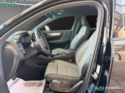 Volvo XC40 T2 automatico Core (10)