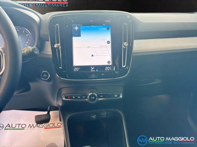 Volvo XC40 T2 automatico Core (15)