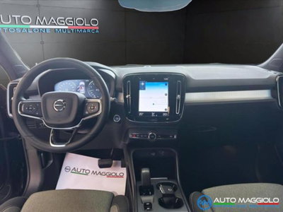 Volvo XC40 T2 automatico Core (9)