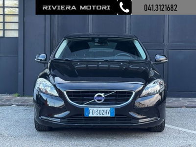 Volvo V40 D2 R-design Momentum usata