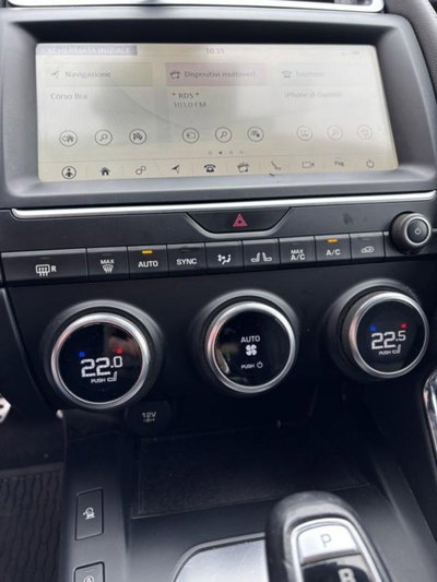 Jaguar E-Pace 2.0D 180 CV AWD aut. R-Dynamic SE (12)
