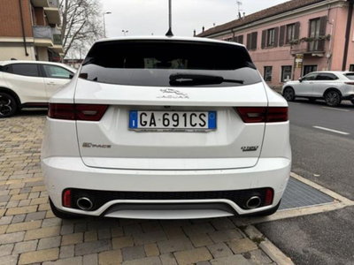 Jaguar E-Pace 2.0D 180 CV AWD aut. R-Dynamic SE (4)