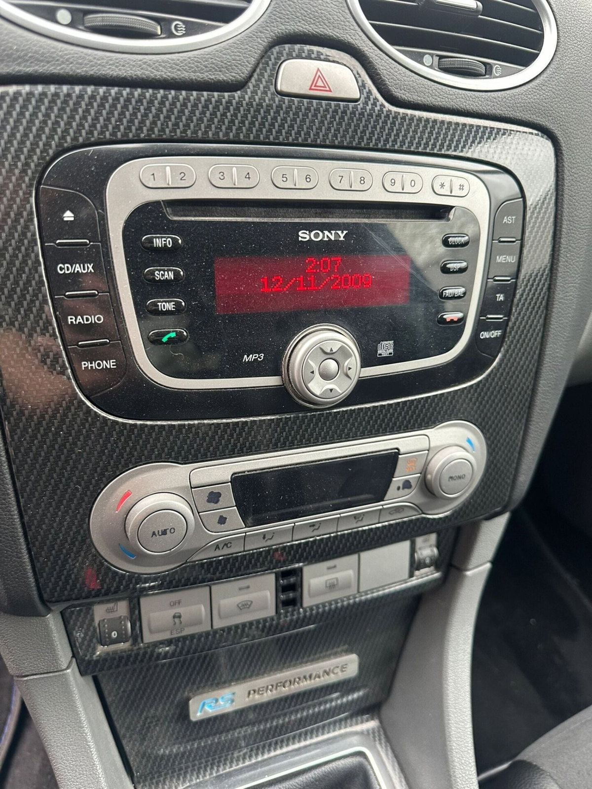 Ford Focus 2.5T (225CV) 3p. ST (12)
