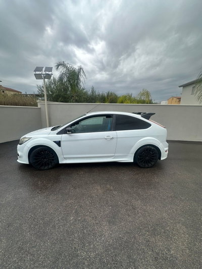 Ford Focus 2.5T (225CV) 3p. ST (2)