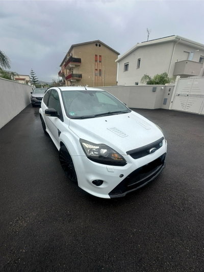Ford Focus 2.5T (225CV) 3p. ST (6)