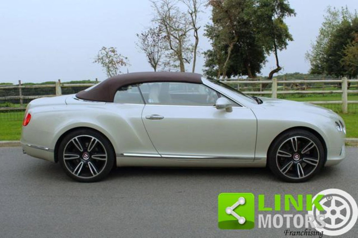 Bentley Continental GTC Continental GTC V8 S (19)