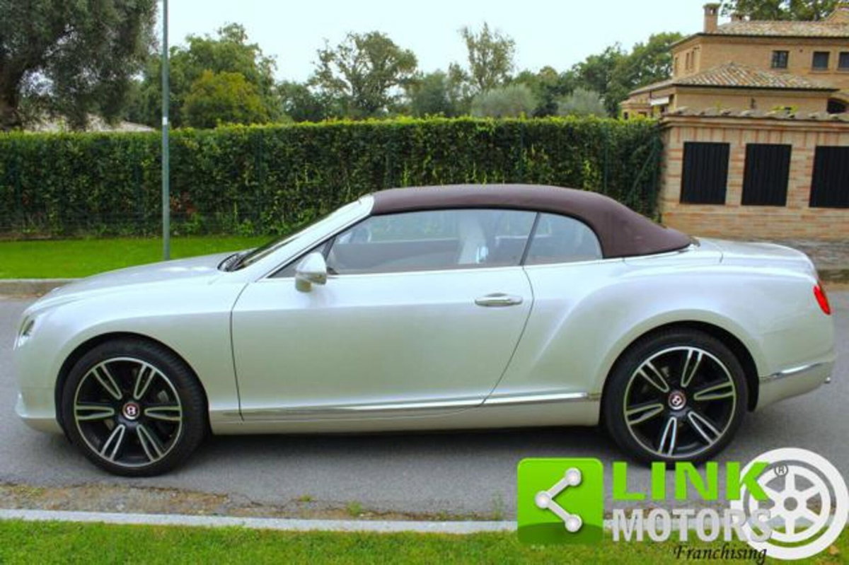 Bentley Continental GTC Continental GTC V8 S (2)
