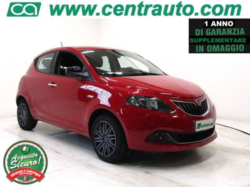 Lancia Ypsilon 1.0 FireFly 5 porte S&S Hybrid Ecochic Gold