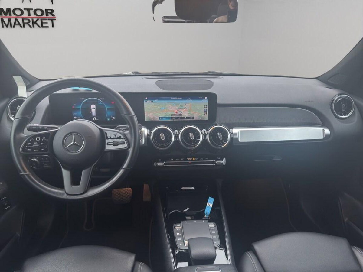 Mercedes-Benz GLB 200 d Business Extra auto 7p.ti (14)