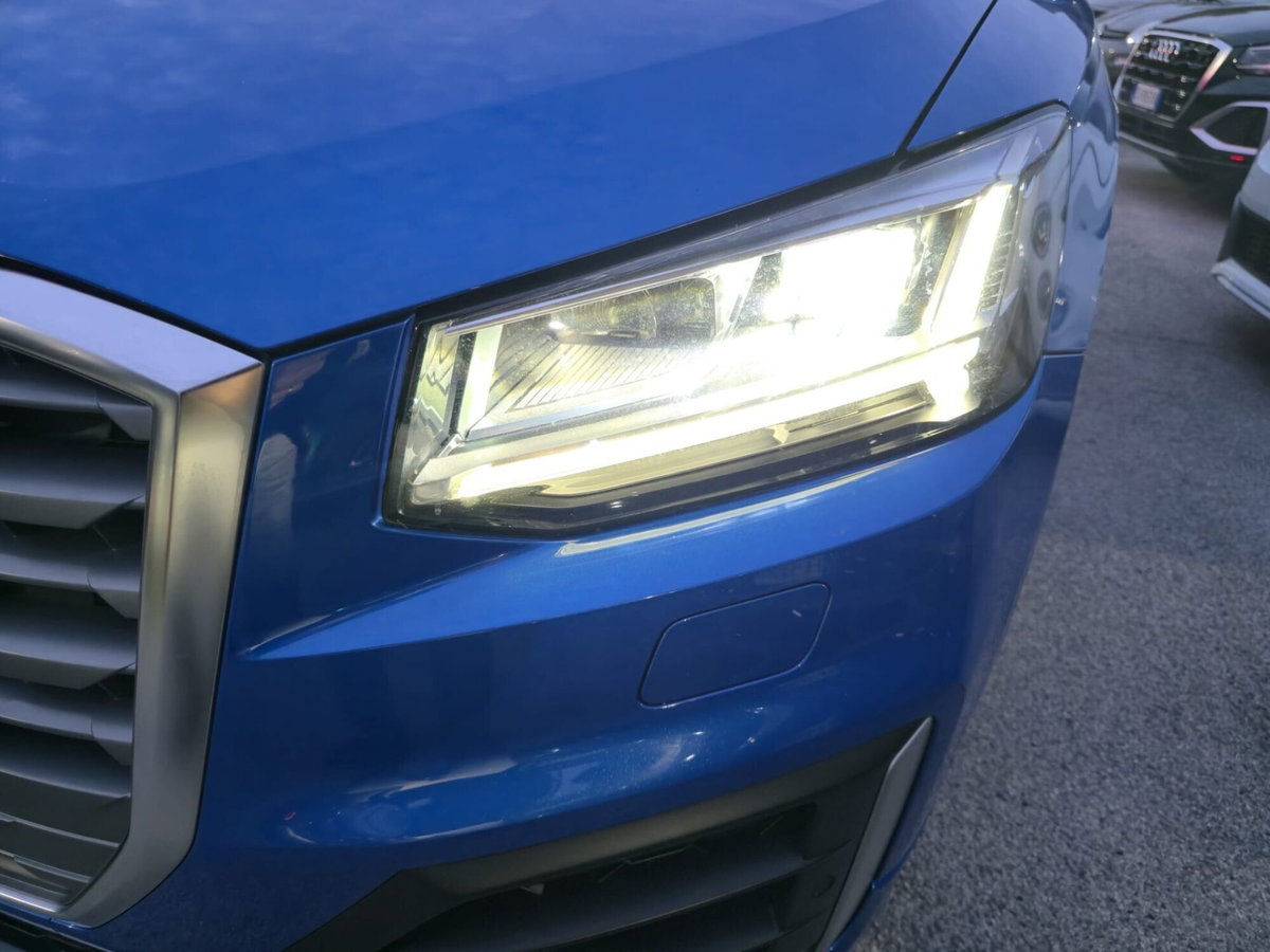 Audi Q2 Q2 30 TDI S line Edition (8)