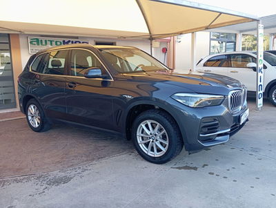 BMW X5 xDrive25d xLine usata