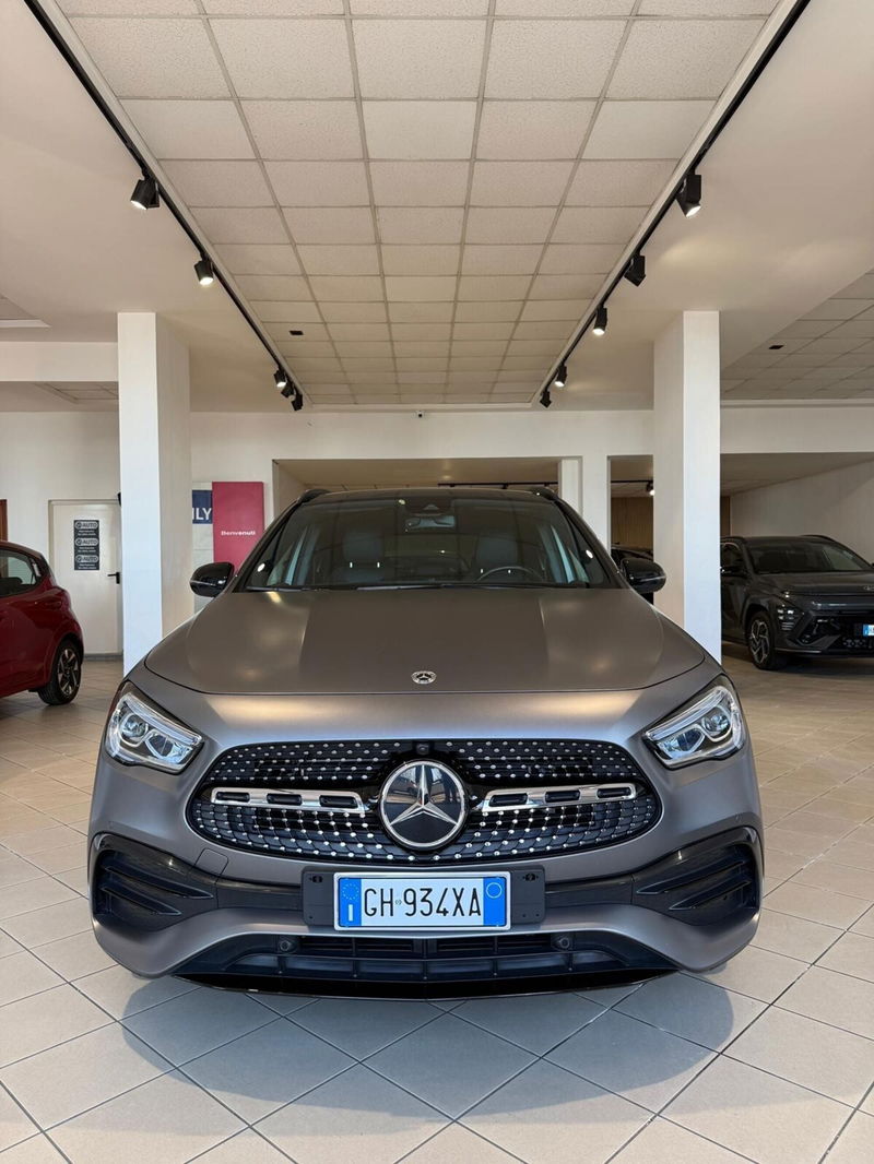 Mercedes-Benz GLA SUV 250 e Plug-in hybrid Automatic Premium