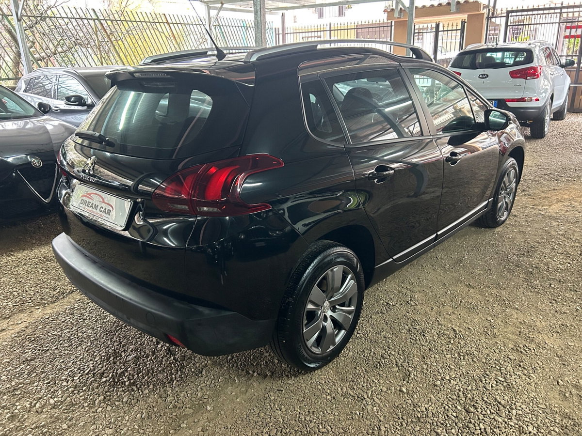 Peugeot 2008 VTi 82CV Allure (12)