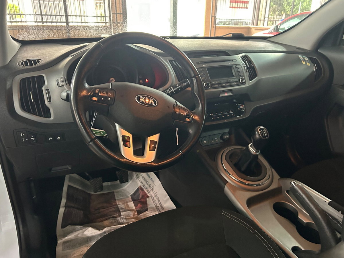 Kia Sportage 1.7 CRDI VGT 2WD Cool (19)