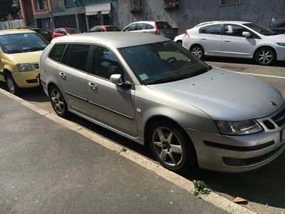 Saab 9-3 Station Wagon 1.9 TiD 16V DPF Vector Plus usata