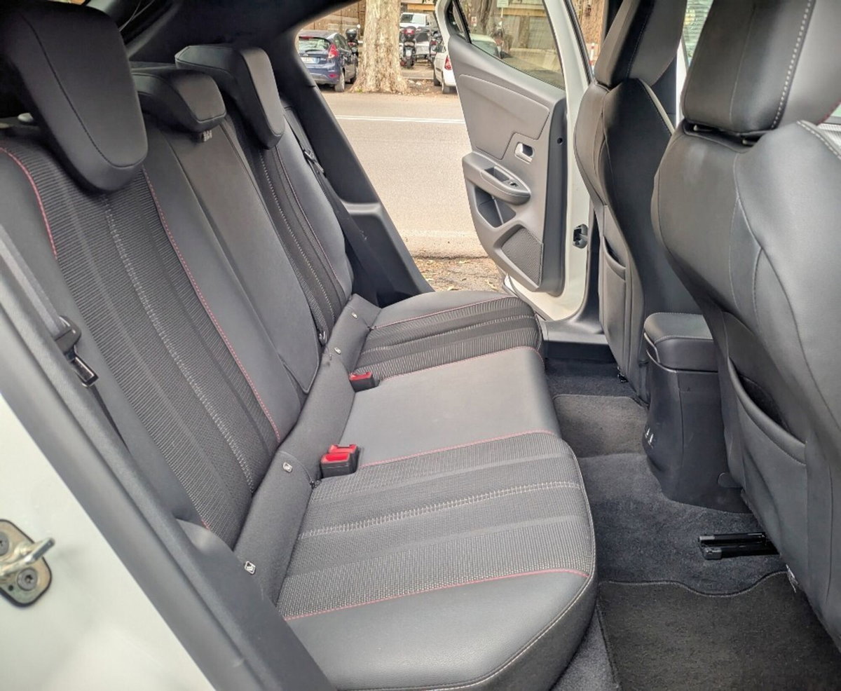 Opel Mokka 1.2 Turbo 130 CV GS Line (9)
