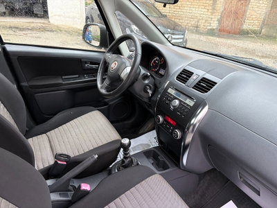 Fiat Sedici 2.0 MJT 16V DPF 4x2 Dynamic (7)