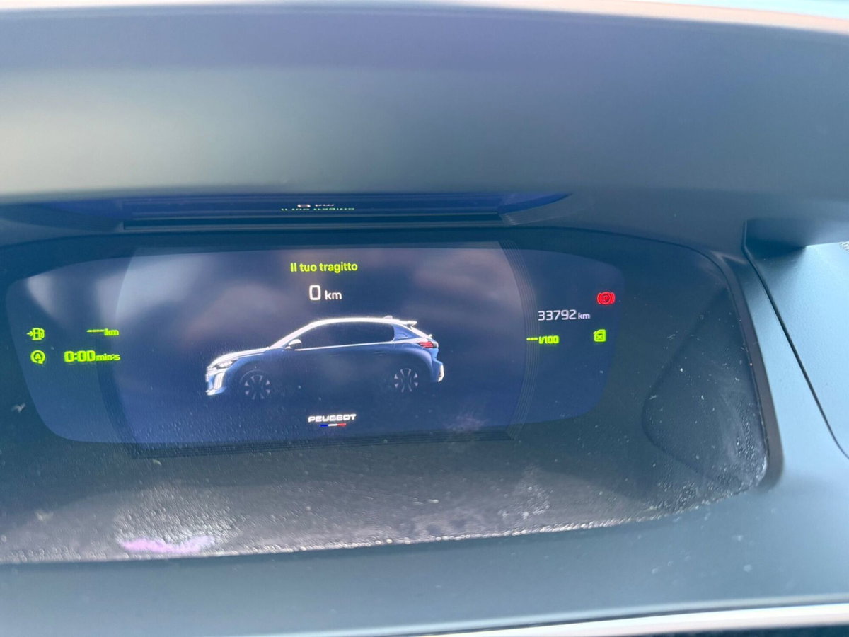 Peugeot 208 PureTech 100 Stop&Start 5 porte GT (13)